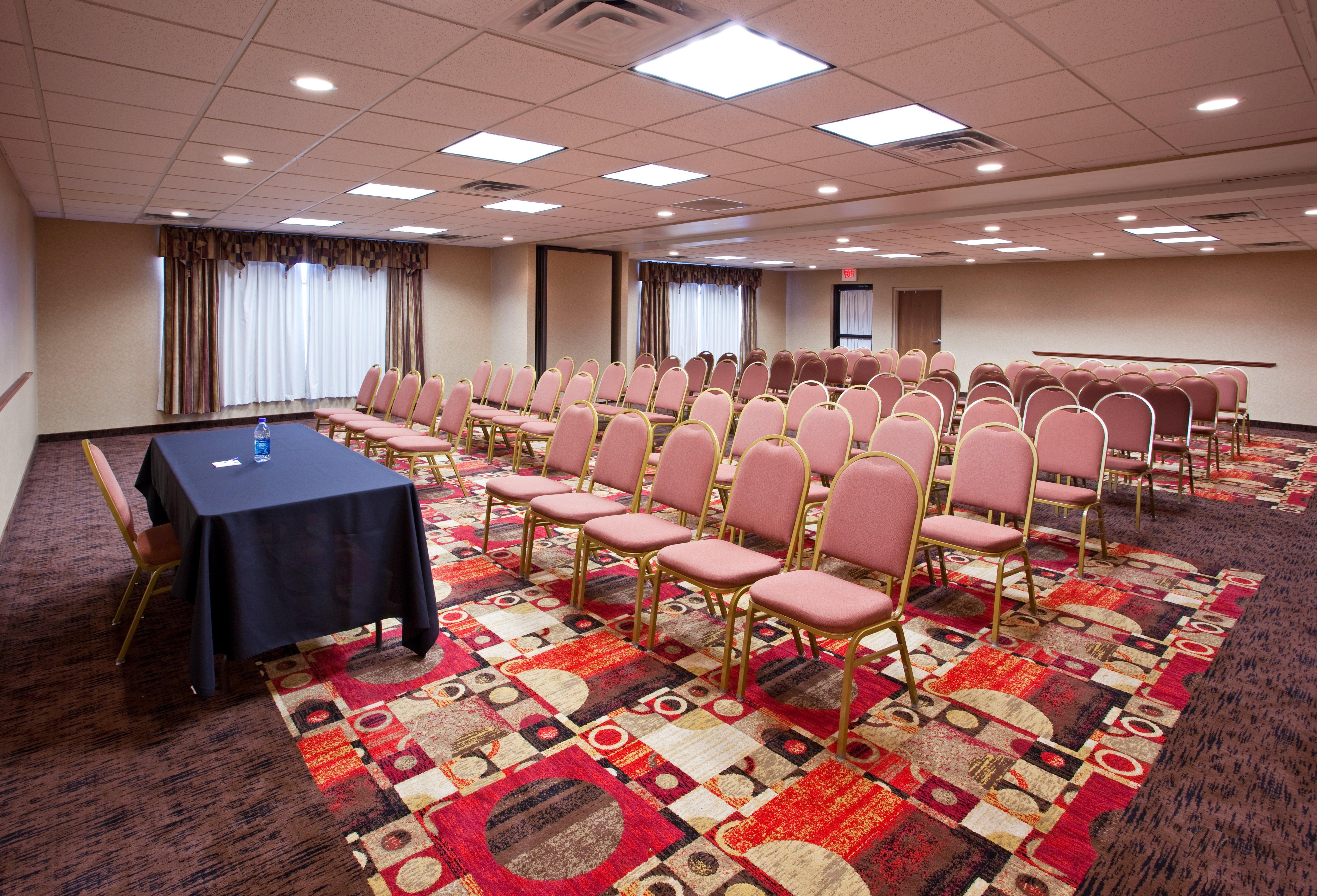 Holiday Inn Express Hotel & Suites Bowling Green By Ihg Exterior foto