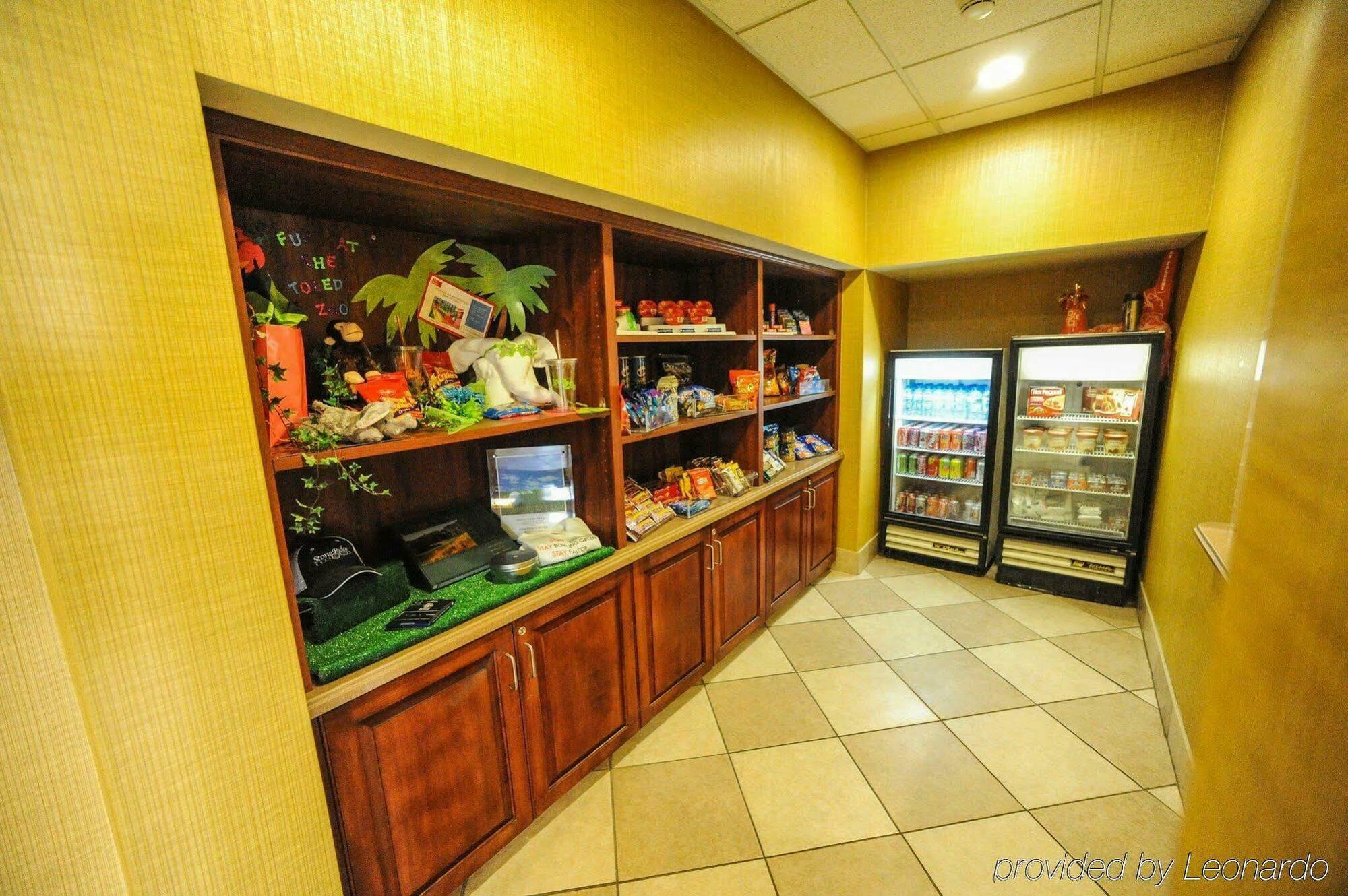 Holiday Inn Express Hotel & Suites Bowling Green By Ihg Exterior foto